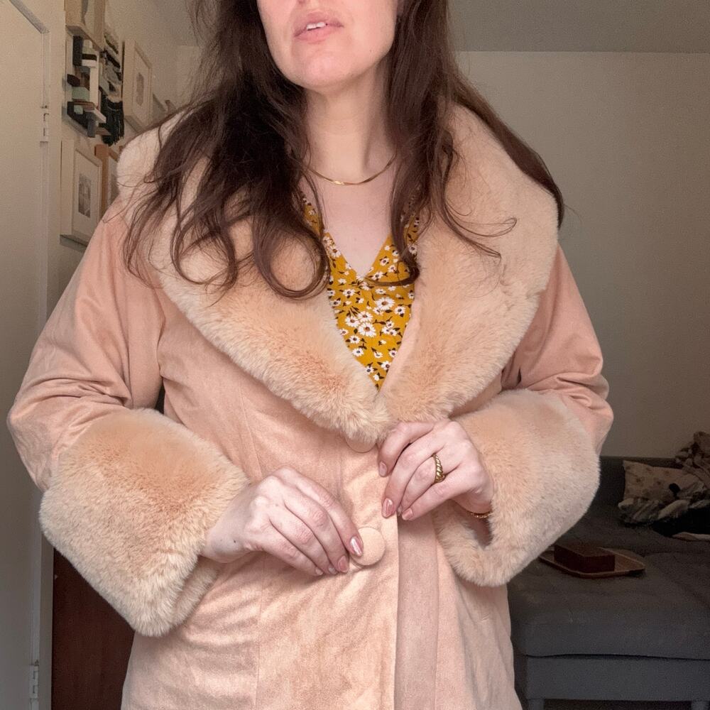 Penny Lane Faux Suede & Faux Fur Coat Boho Almost Famous 1970s Vibe — M - Picture 6 of 15